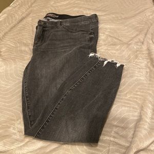 Torrid Bombshell Skinny 20R